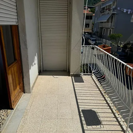 Signorile لا سبيتسْيا
